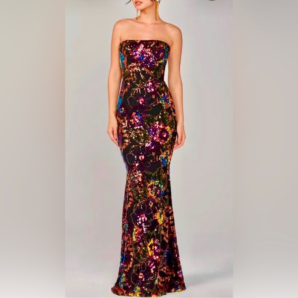 Helsi Helen‎ AMBER Floral Sequined gown size medium